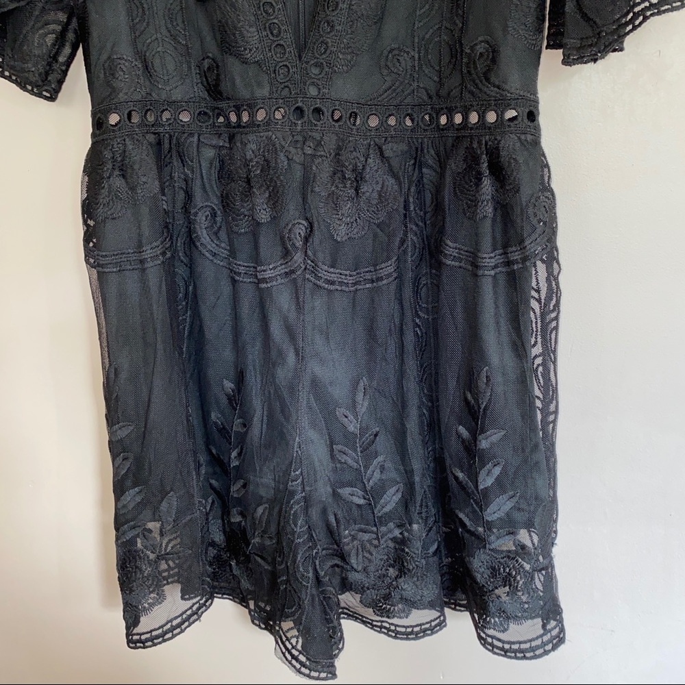 Eleter Romper - Picture 2 of 8